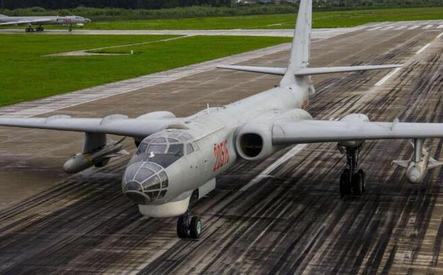 中国空军今非昔比，5型19架战机联合巡航！