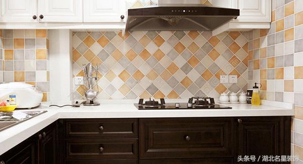 厨房墙砖用什么颜色大气上档次,厨房墙砖选几种颜色(2)