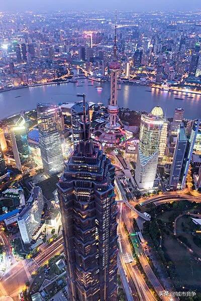 重庆成都哪个发展前景好,成都十大前景行业(3)