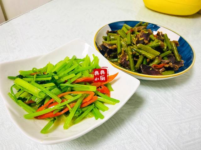 菜椒和芹菜可以一起炒吗,青椒可以和芹菜一起炒来吃吗(1)