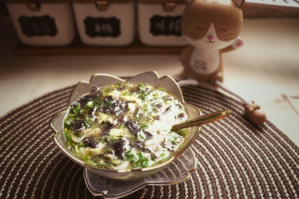 紫菜蛋花虾皮汤做法,紫菜虾皮蛋花汤的最简单做法(1)