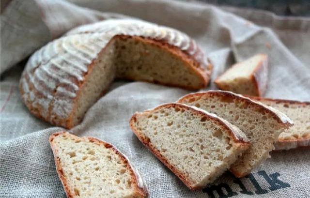 烤面包柔软的技巧,烤面包怎么才能烤得又松又软(3)
