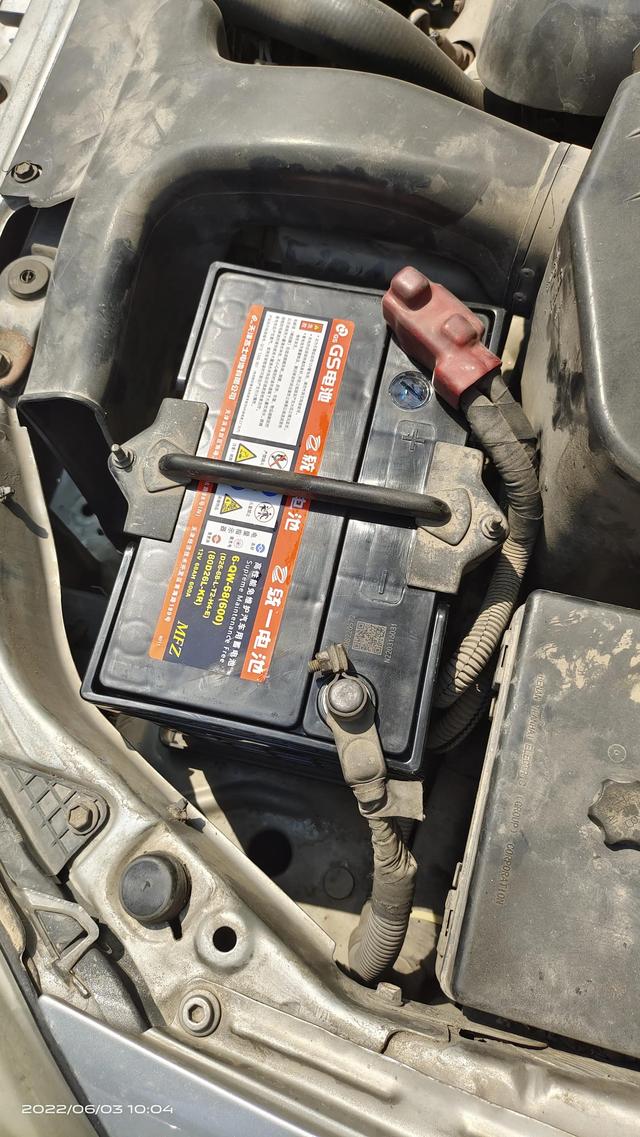 汽车电池用了四年亏电要换吗,汽车电池亏过一次电要换吗(2)