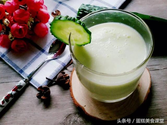 黄瓜香蕉酸奶汁的做法,酸奶黄瓜汁什么时候喝最好(1)