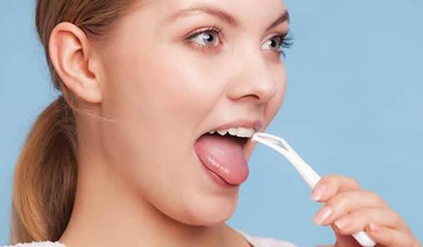 自行去除舌苔有什么危害,怎么正确的清理自己的舌苔(1)