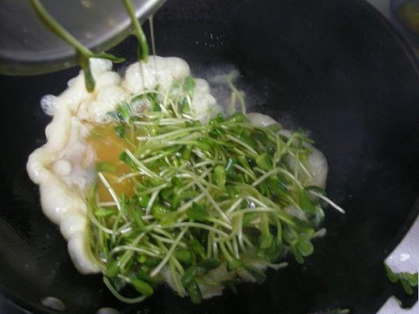 炒油葵家常做法大全,油葵怎么做又好吃又好看(2)