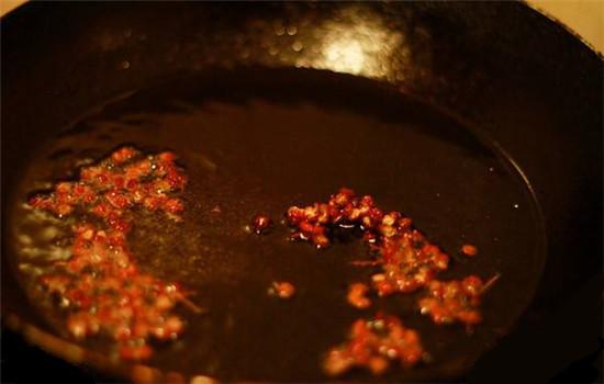 辣椒油花椒油制作,辣椒油跟花椒油怎么做(3)