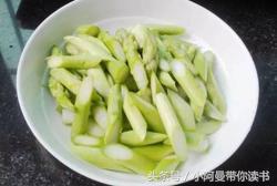 百合炒芦笋的制作方法,芦笋酿百合的做法大全(4)
