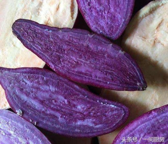 紫薯地瓜丸子的制作方法,芋头紫薯地瓜丸子家常做法(3)