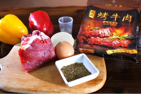 黑椒牛肉串正宗做法,黑椒牛肉串步骤(4)