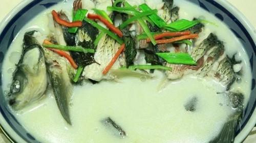 活水草鱼的煮法,清水煮草鱼家常做法(4)