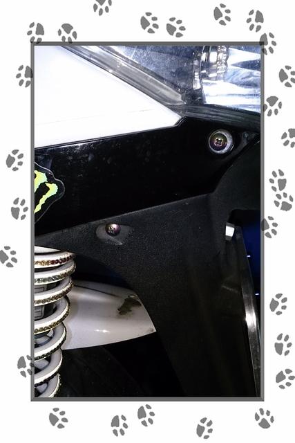 踏板摩托车换滤芯最简单的方法,踏板摩托车空气滤芯如何拆卸清洗(4)