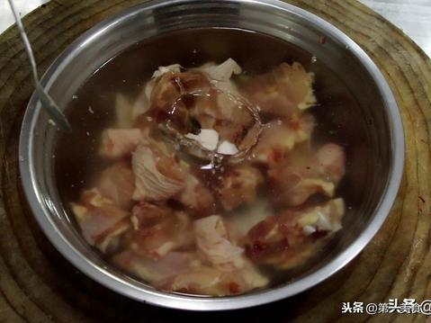 黄焖鸡米饭放的是什么调料,黄焖鸡米饭需要什么调料(1)