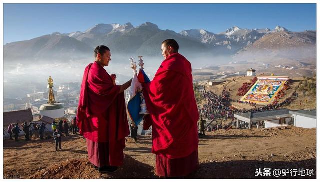 郎木寺的葬礼视频,藏族人的丧礼全过程(22)