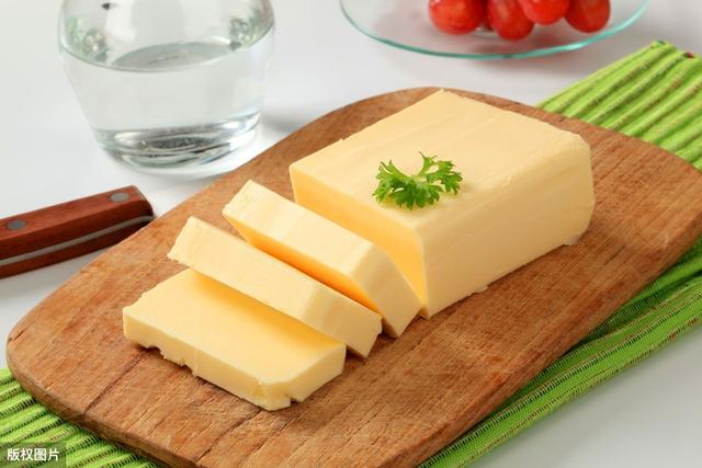 煎牛排用什么黄油最好,煎牛排的黄油和面包黄油一样吗(2)