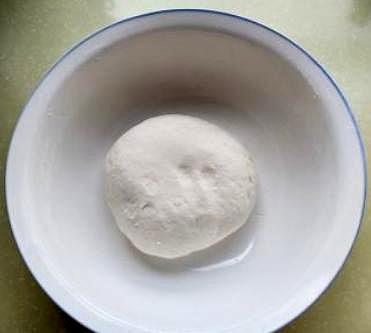 自己做油盐饼的做法,五香油盐饼正宗做法(4)