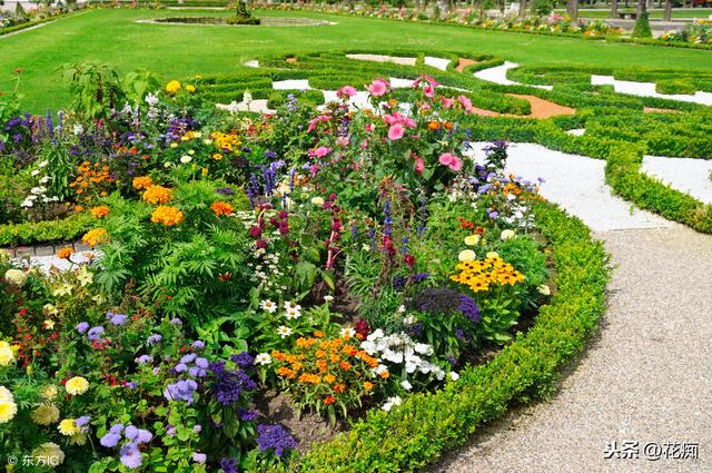庭院砌花池造型,农村院子里用砖砌的花池造型(1)