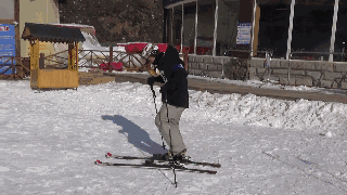 双板滑雪进阶教程图解,双板滑雪入门转弯技巧图解(4)