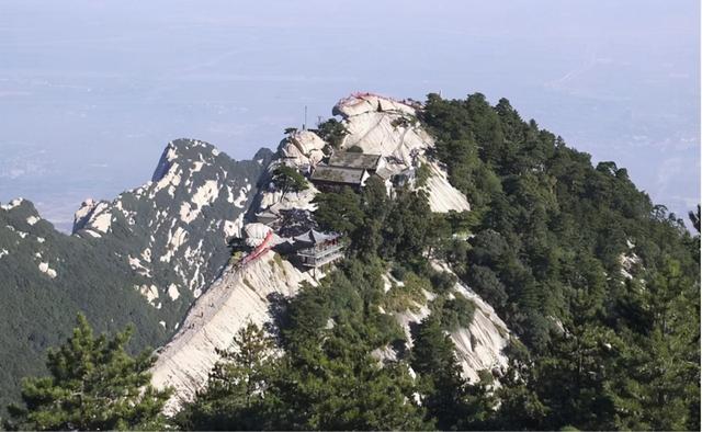 华山最值得爬的山峰,华山最好的栈道排名(1)