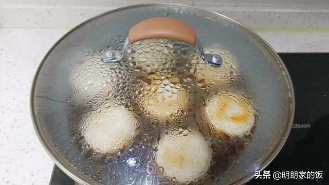 煎糯米粑粑教学视频,贵州油炸糯米粑的做法(11)