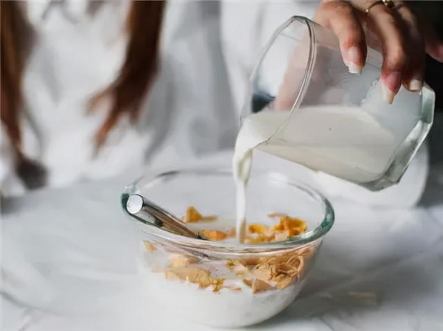 核桃奶喝多了会对身体有害吗,核桃奶天天喝对身体有好处吗(4)
