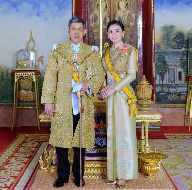 泰国王后苏提达有几个子女,泰国公主苏提达照片(1)