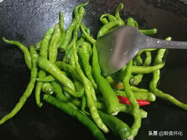 四川爆辣椒的做法,四川烧辣椒的制作方法(1)