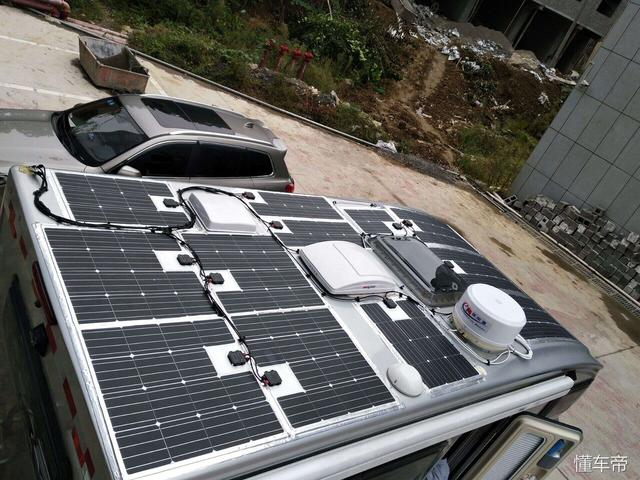 房车太阳能800瓦够用吗,房车1800瓦太阳能20度电够用吗(2)