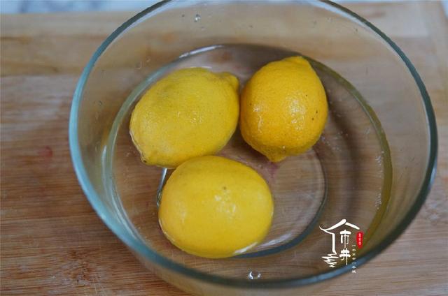 蜂蜜柠檬水用开水泡还是冷水泡,蜂蜜柠檬水是用冷水还是热水泡(3)