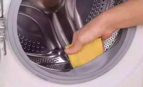 滚筒洗衣机清污盒怎么打开,老式滚筒洗衣机排污口怎么打开(5)