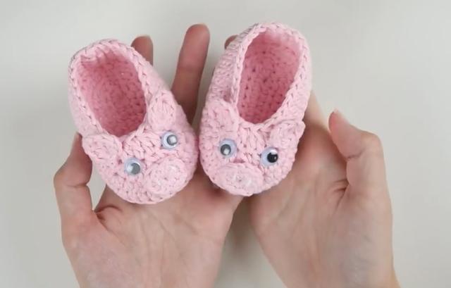 小猪男女宝宝鞋钩法,婴儿动物鞋钩法教程(1)