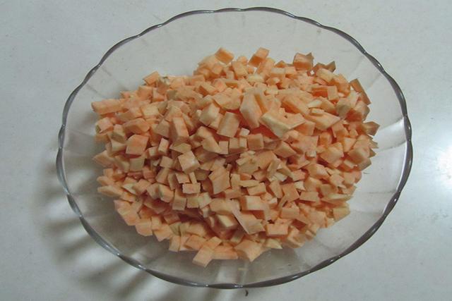 红薯膏饵料配方,红薯粉的饵料配方(1)