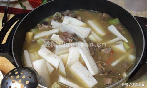 涮羊肉清汤锅底配方,涮羊肉老式锅底清汤怎么熬(6)