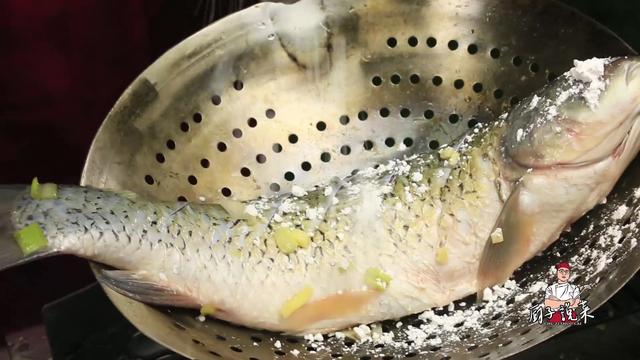 红烧豆瓣鱼的正宗做法,豆瓣酱烧鱼的家常做法(2)