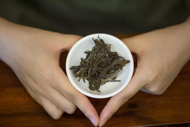 泡过的茶叶做熏香,哪些茶叶适合做熏茶(4)