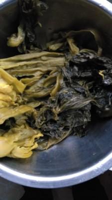 云南昆明人是怎么做的酸腌菜的,云南干腌菜的做法和步骤(3)