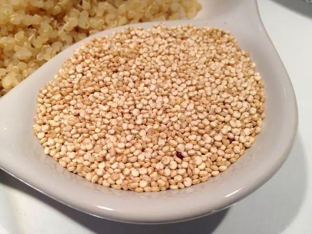 藜麦米的七大正确吃法,三种人不宜吃藜麦(2)