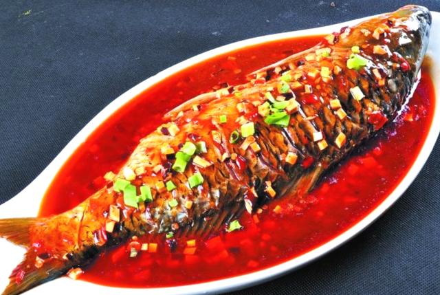 豆瓣鱼的做法川味秘诀,大师教正宗豆瓣鱼的川味做法(5)