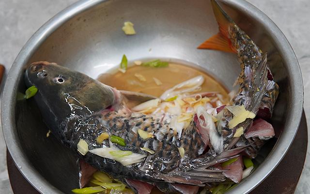 酸甜鲤鱼片怎么做,鲤鱼片最简单好吃的做法(3)