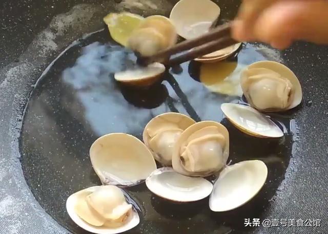 青蛤蒸蛋的做法,青蛤蒸鸡蛋羹的做法(4)
