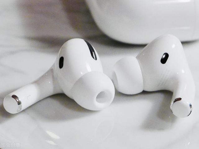 苹果蓝牙耳机去哪设置,苹果耳机怎么设置敲击耳机的功能(1)