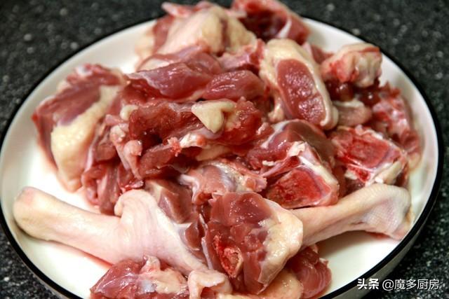 腿肉怎么做又好吃又不油腻,后腿肉怎么做好吃又简单不油腻(3)
