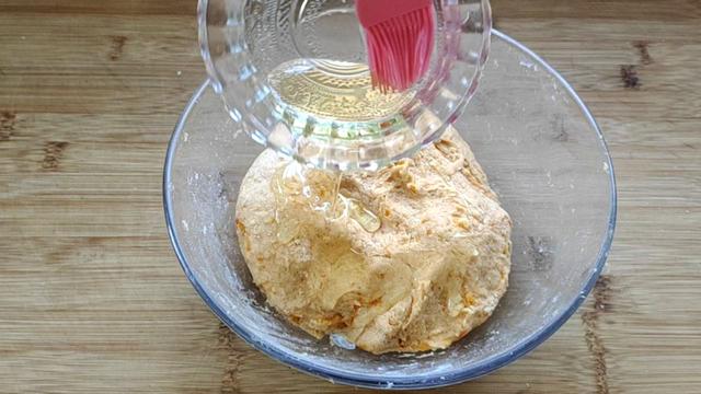红薯油饼用普通面粉做法,红薯丝面饼普通面粉做法(7)