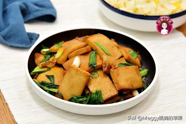 千页豆腐怎么炖才好吃,千页豆腐怎么炖好吃又简单(1)