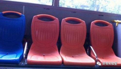 公交座位为什么有个孔,公交座椅为啥有个洞(1)