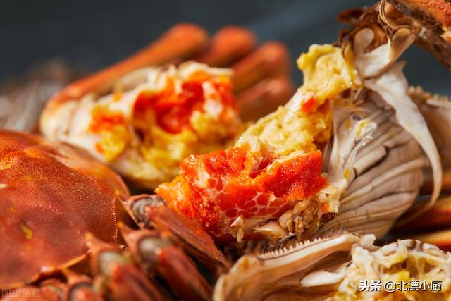 公螃蟹跟母螃蟹哪种好,现在螃蟹是公螃蟹好还是母螃蟹好(1)