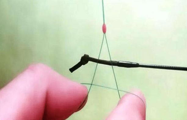 手竿梢头鱼线的绑法图解,竿稍鱼线正确绑法图解(2)