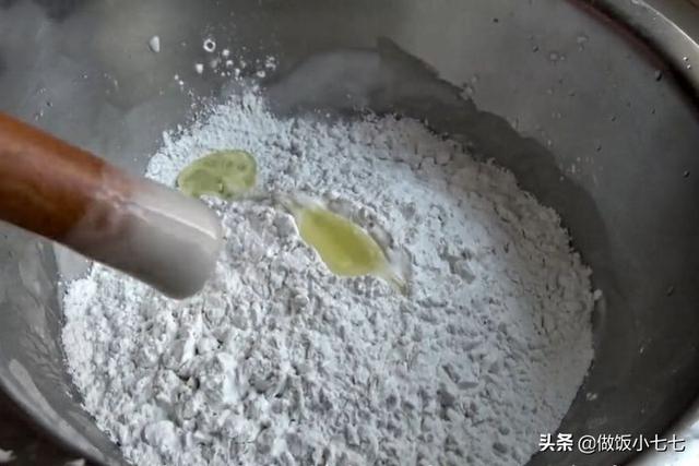 做粉条的方法步骤,传统做粉条的方法全过程(3)