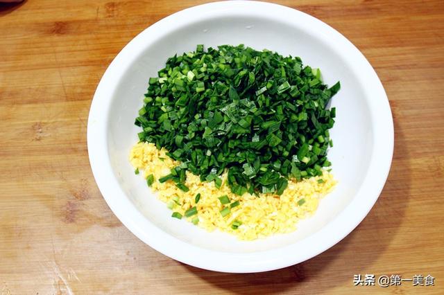 韭菜鸡蛋包子一般蒸几分钟,韭菜鸡蛋饺子馅怎么调制好吃(2)