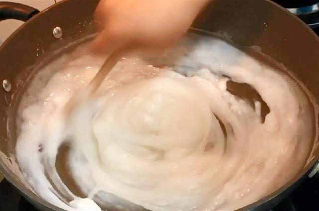 自己做红薯凉粉水的比例,红薯粉做凉粉的比例是多少(4)